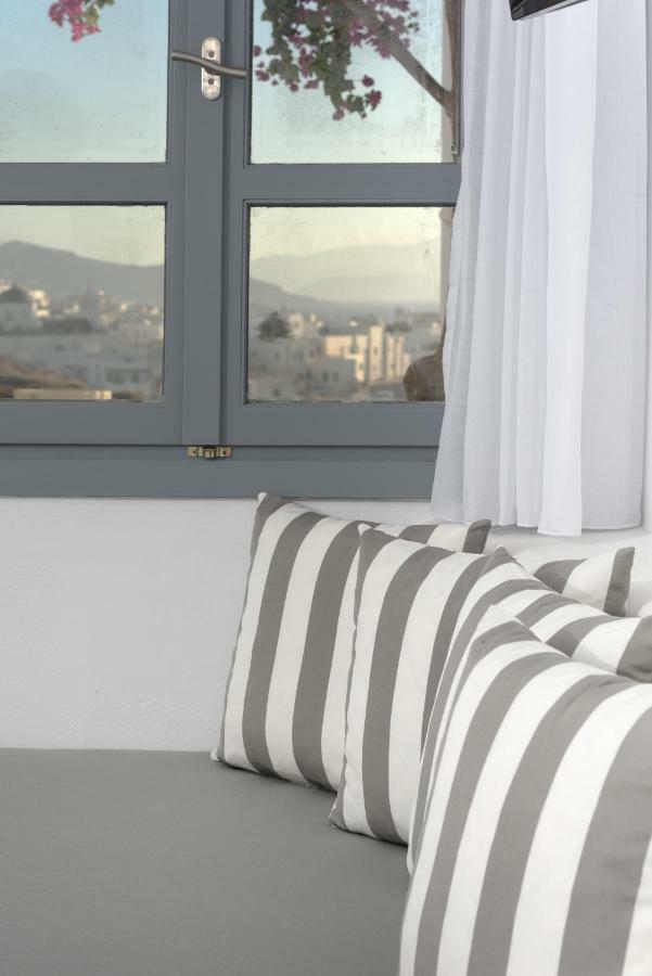 Iliada Suites Naxos City 外观 照片